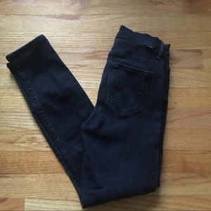 Mother Denim Super Swooner Blackbird size 24